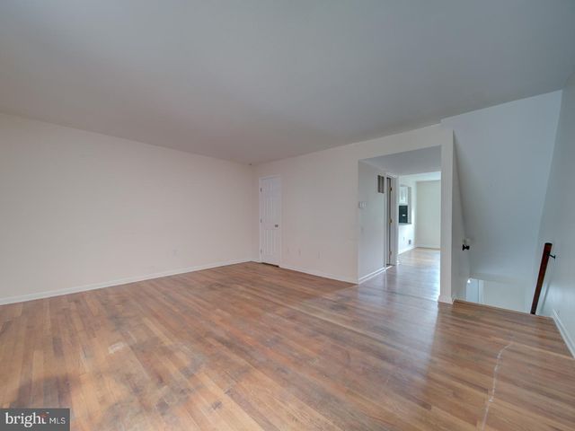 3429 BRADDOCK DR, Woodbridge, VA 22193