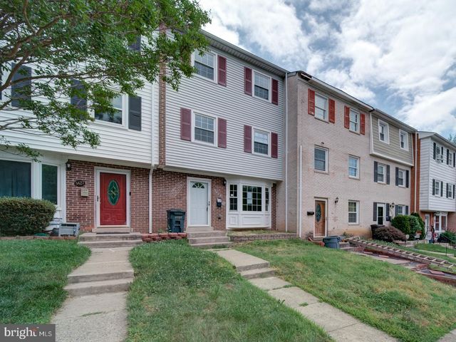 3429 BRADDOCK DR, Woodbridge, VA 22193