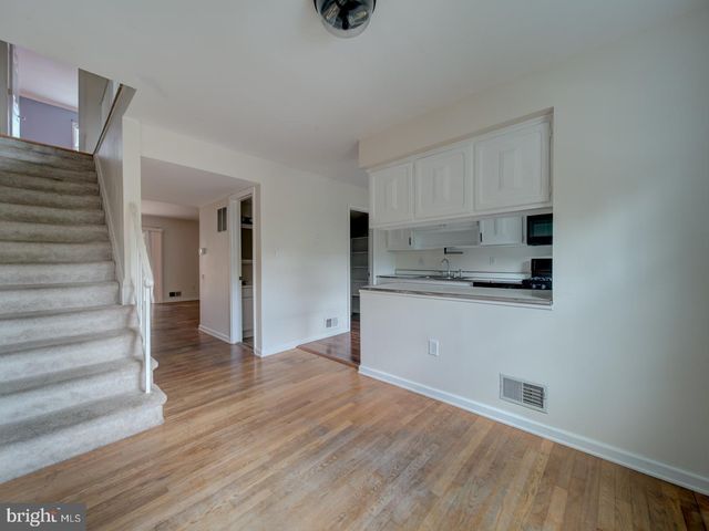 3429 BRADDOCK DR, Woodbridge, VA 22193