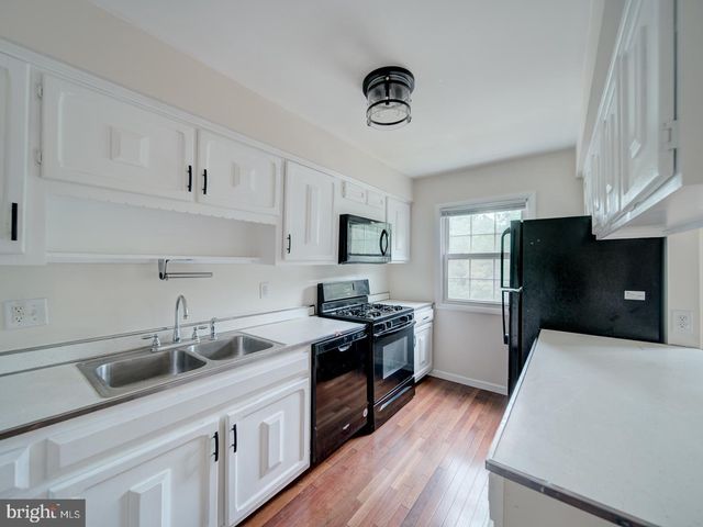 3429 BRADDOCK DR, Woodbridge, VA 22193