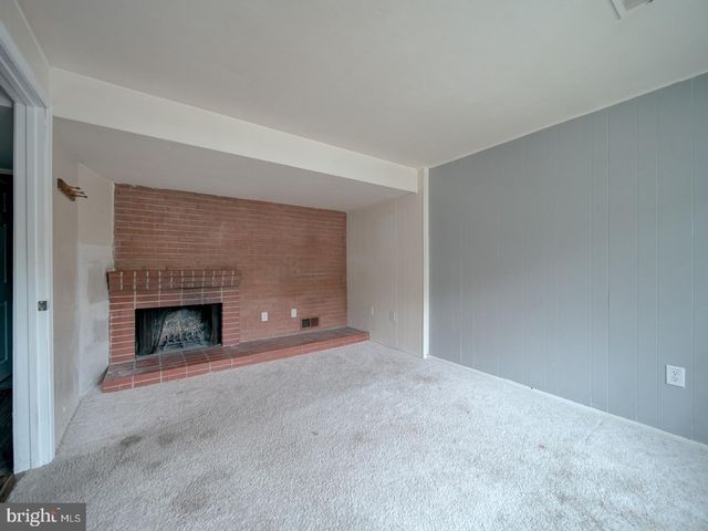 3429 BRADDOCK DR, Woodbridge, VA 22193