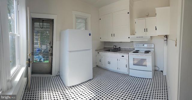 820 N 4TH ST, Reading, PA 19601