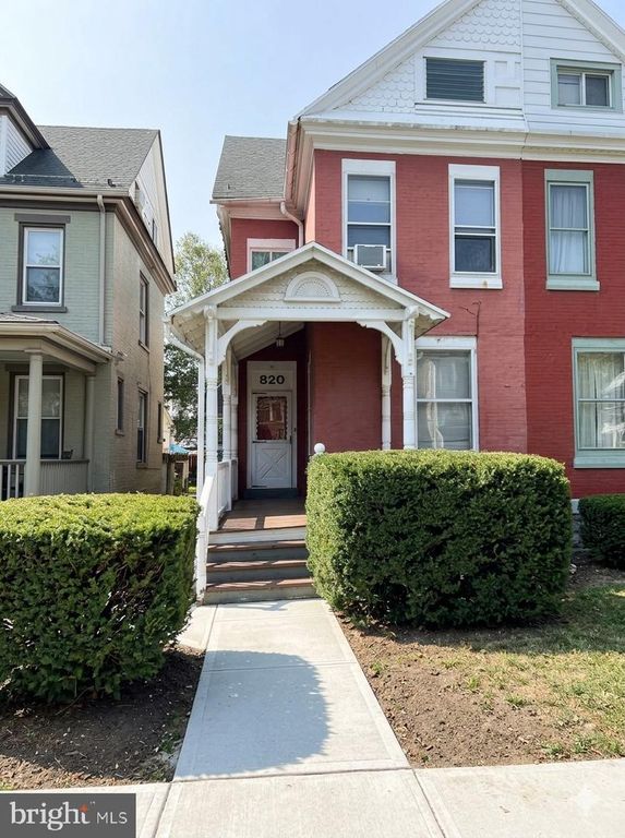 820 N 4TH ST, Reading, PA 19601
