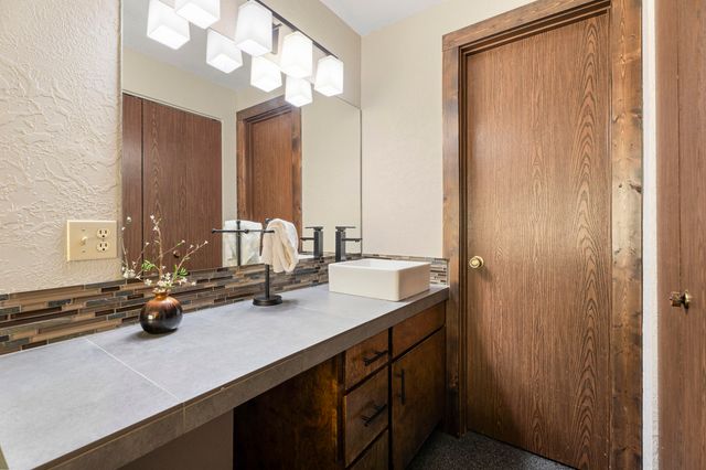 57016 Tennis Village Lane 59, Sunriver, OR 97707