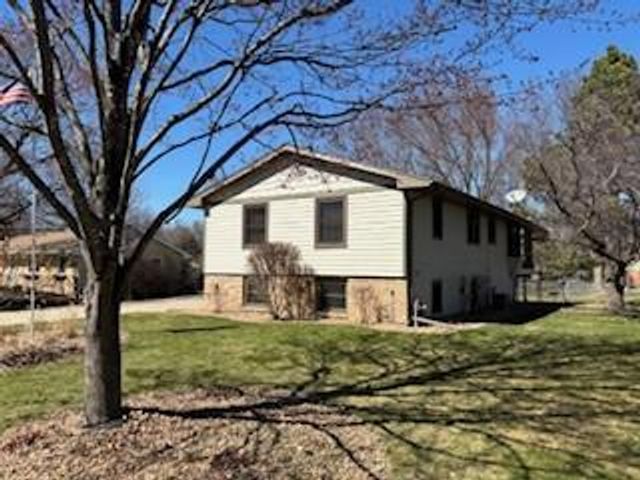 5508 Joyce Street, Maple Plain, MN 55359