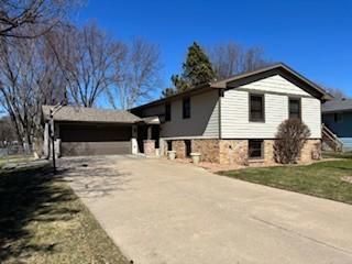 5508 Joyce Street, Maple Plain, MN 55359