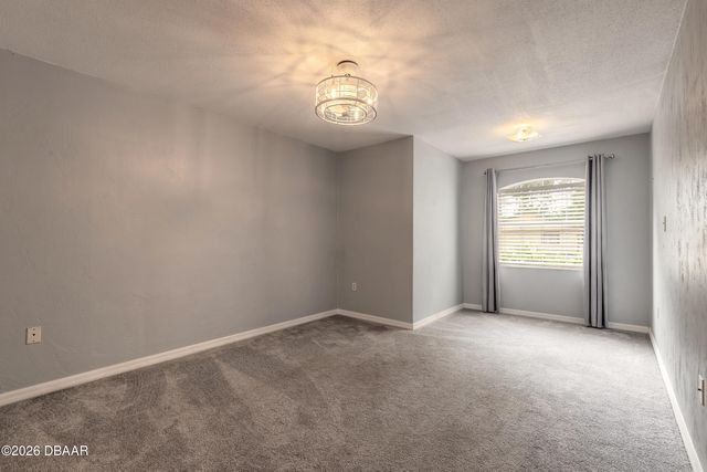537 Lake Bridge Drive, Ormond Beach, FL 32174