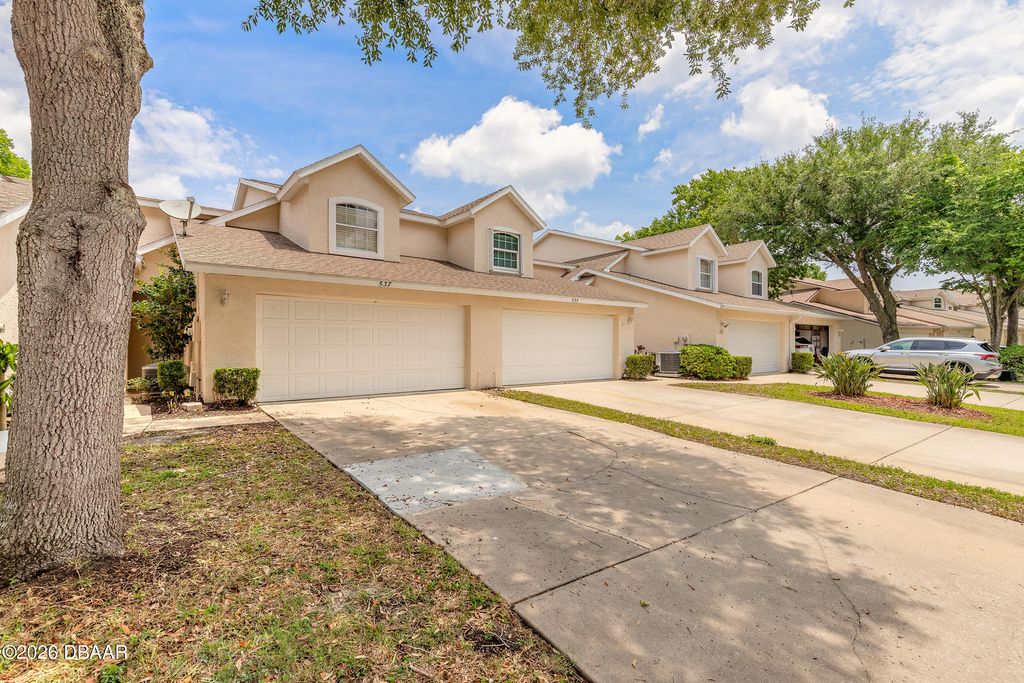 537 Lake Bridge Drive, Ormond Beach, FL 32174