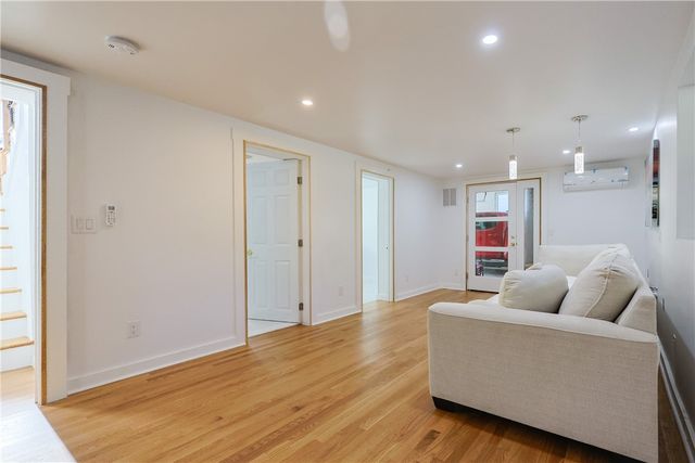 20 Manilla Avenue, Cranston, RI 02