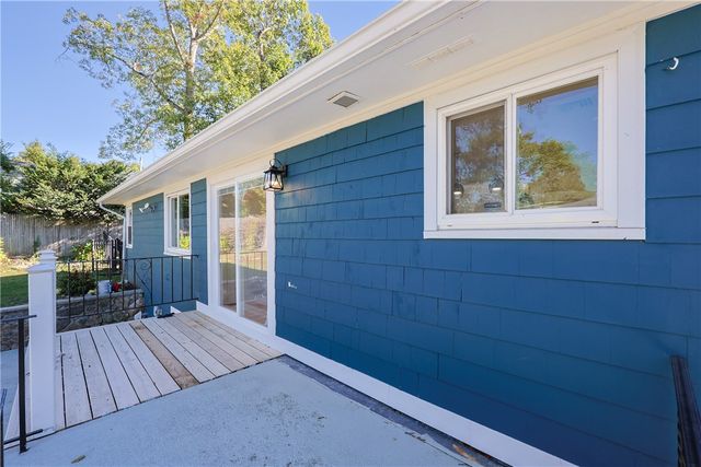 20 Manilla Avenue, Cranston, RI 02