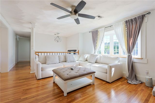 20 Manilla Avenue, Cranston, RI 02