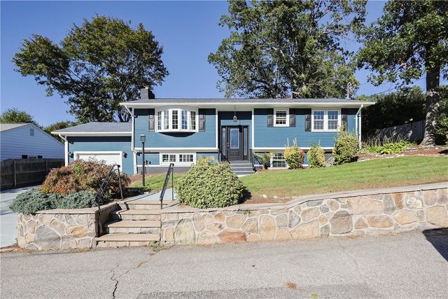 20 Manilla Avenue, Cranston, RI 02