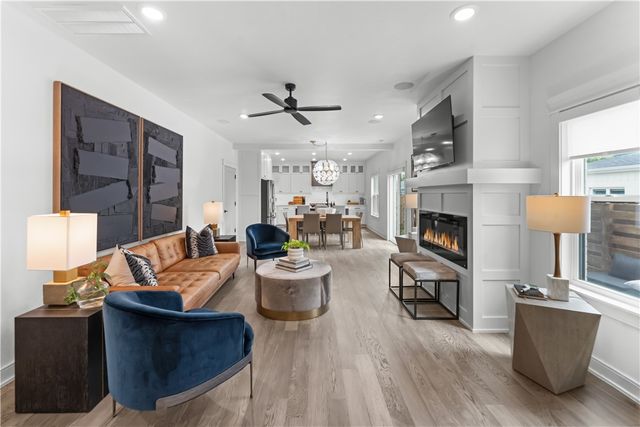 109 NW Ozark Way, Bentonville, AR 72712