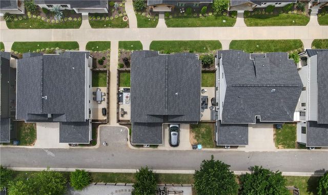 109 NW Ozark Way, Bentonville, AR 72712