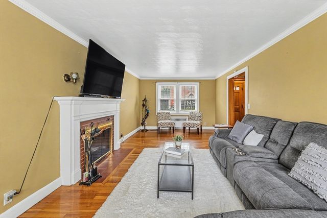 76 Clearwater Dr, Boston, MA 02126