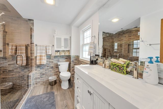 76 Clearwater Dr, Boston, MA 02126