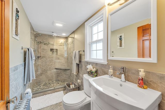 76 Clearwater Dr, Boston, MA 02126