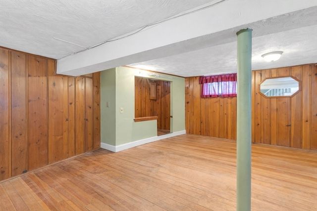 76 Clearwater Dr, Boston, MA 02126