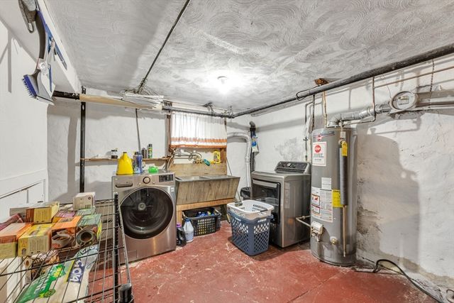 76 Clearwater Dr, Boston, MA 02126