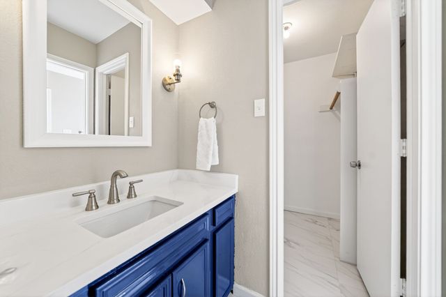 216 Hemlock Drive, Richardson, TX 75081