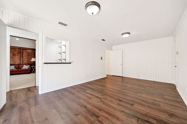 216 Hemlock Drive, Richardson, TX 75081