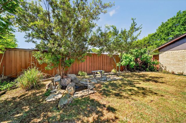 216 Hemlock Drive, Richardson, TX 75081