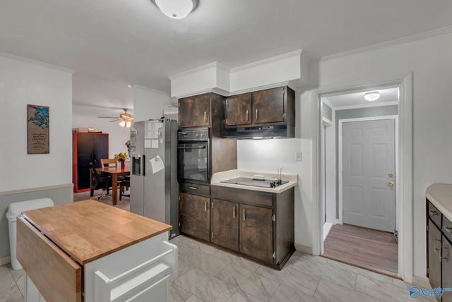 1011 14th Avenue, Decatur, AL 35601