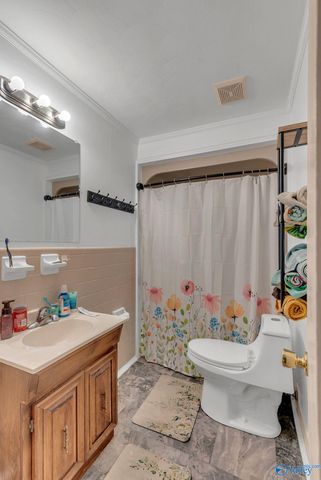 1011 14th Avenue, Decatur, AL 35601