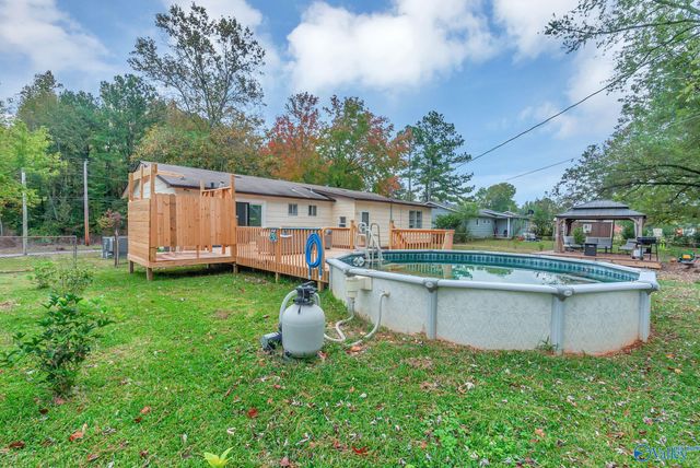 1011 14th Avenue, Decatur, AL 35601