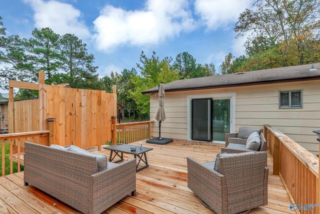 1011 14th Avenue, Decatur, AL 35601