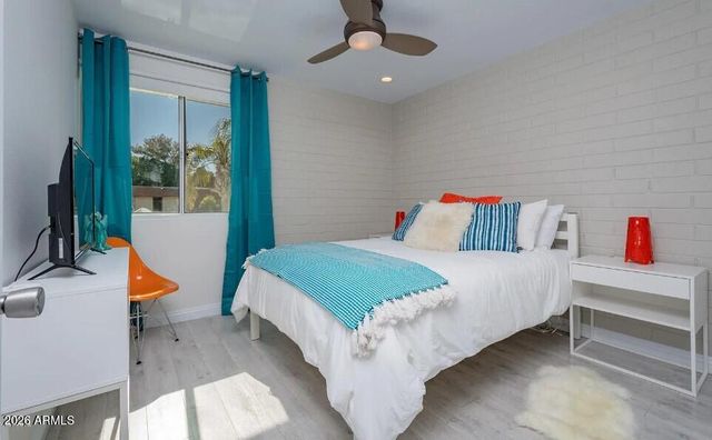 7720 E HEATHERBRAE Avenue 15, Scottsdale, AZ 85251