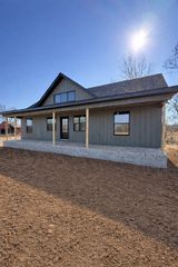 11726 West Green Hill Rd, Smithville, TN 37166