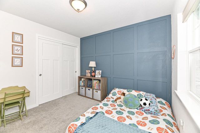 663 East Bluff CIRCLE, Waterford, WI 53185
