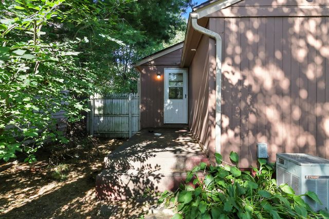 23 Harrison Street, New Haven, CT 06515