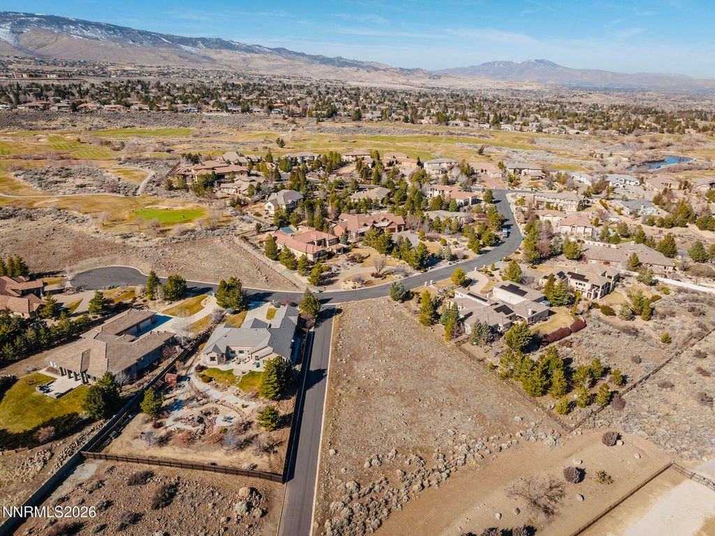 Image 5 of property listing at 1235 Springer Court, Reno, NV 89511