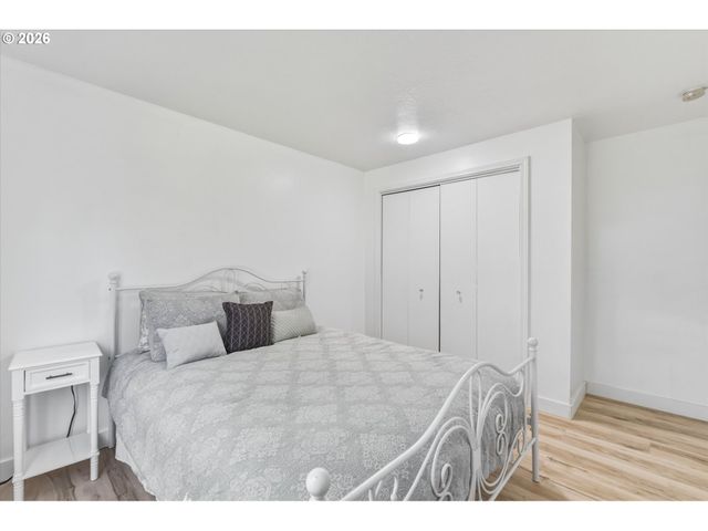 155 N MAPLE St, Kelso, WA 98626