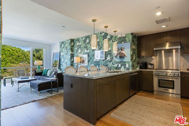 1705 Ocean Avenue 306, Santa Monica, CA 90401