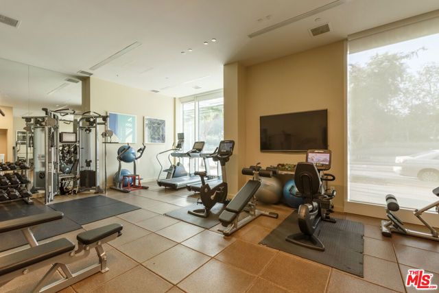 1705 Ocean Avenue 306, Santa Monica, CA 90401