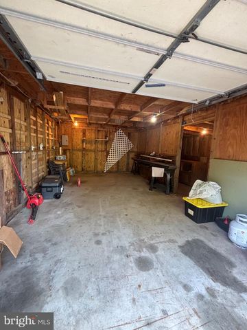 4211 CHAPEL RD, Perry Hall, MD 21128