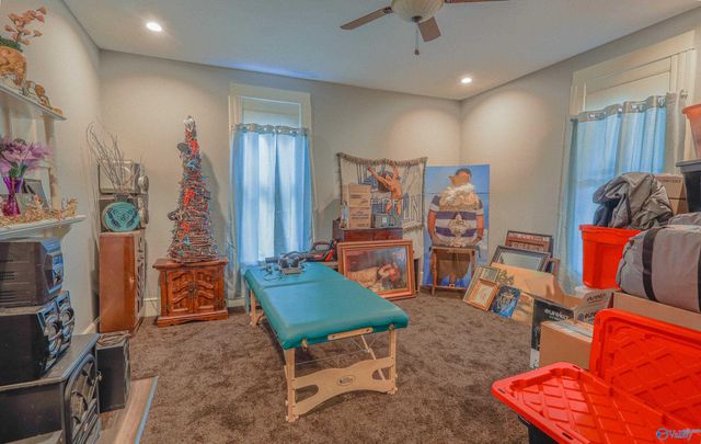 411 5th Avenue Sw, Decatur, AL 35601