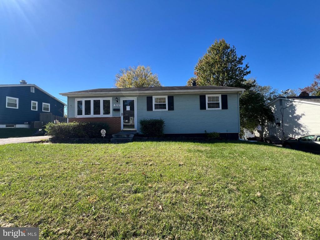 328 VALE SMT S, Laurel, MD 20724
