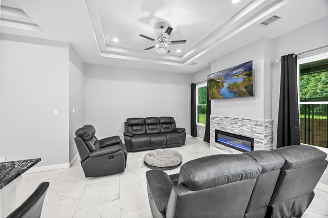 355 County Road 3664, Splendora, TX 77372