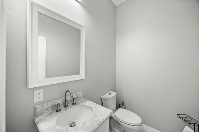 355 County Road 3664, Splendora, TX 77372
