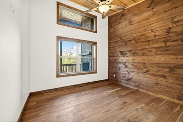 324 Golden Eagle Drive, Murphy, NC 28906