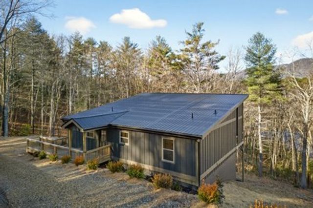 324 Golden Eagle Drive, Murphy, NC 28906