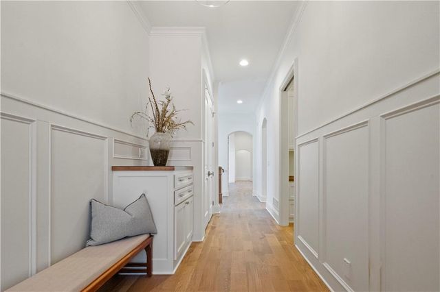 16520 Ballentine Street, Overland Park, KS 66221