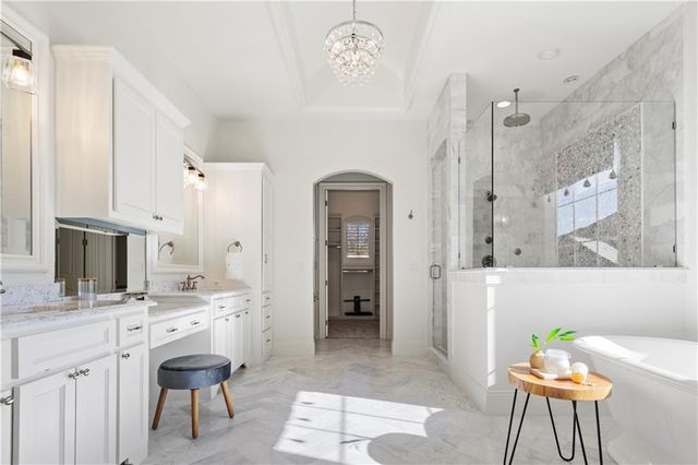 16520 Ballentine Street, Overland Park, KS 66221