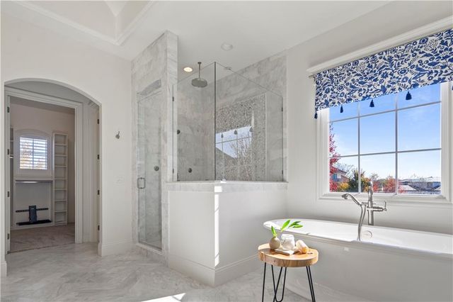 16520 Ballentine Street, Overland Park, KS 66221