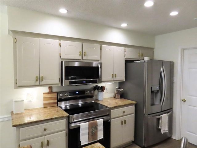 9471 Homestead Drive S, Semmes, AL 36575