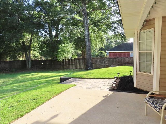 9471 Homestead Drive S, Semmes, AL 36575